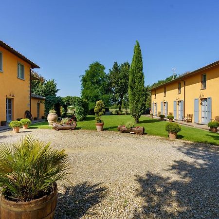Гостевой дом La Scuderia Casa Vacanze Ареццо Экстерьер фото