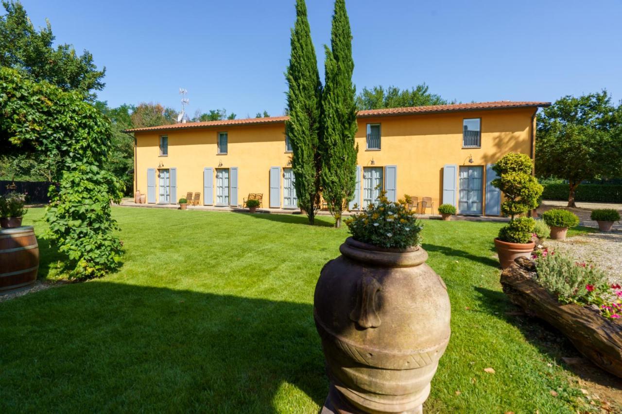 Гостевой дом La Scuderia Casa Vacanze Ареццо Экстерьер фото