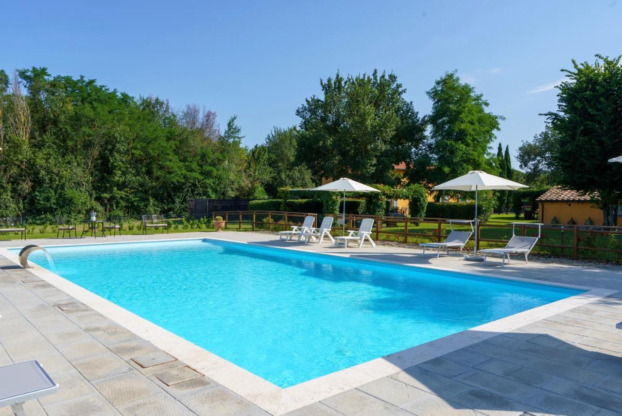 Гостевой дом La Scuderia Casa Vacanze Ареццо Экстерьер фото