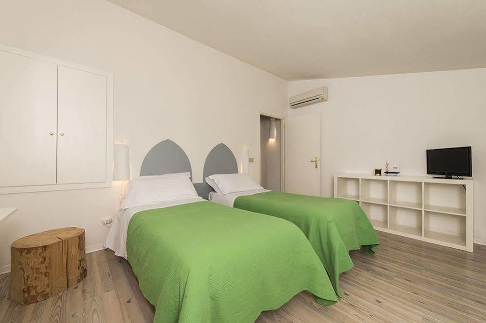 Гостевой дом La Scuderia Casa Vacanze Ареццо Экстерьер фото